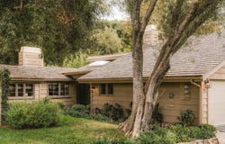 1515 E Valley Road, MONTECITO, CA 93108