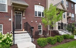 2888 Glenbar Circle, Rochester Hills, MI 48307