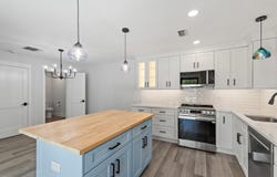 141 E Riverside Drive, Jupiter, FL 33469