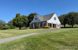 377 Nc Highway 16, Jefferson, NC 28640