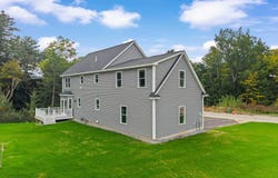 17 Bernice Street, Hooksett, NH 03106
