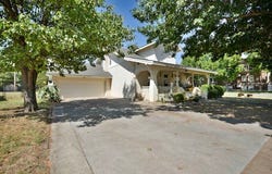 501 W Main St, Marlow, OK 73055
