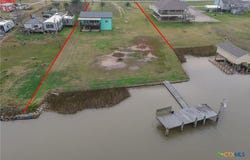 1725 CR-441D, Brazoria, TX 77422