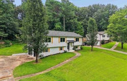 112 SILVERLEAF DRIVE, TRUSSVILLE, AL 35173