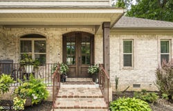32 Sunhaven Drive, Jackson, TN 38305