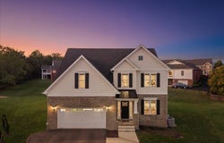 2216 Foxfield Ln, Salem, VA 24153