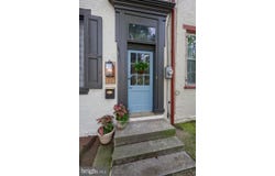 204 E MAIN Street, MOUNT JOY, PA 17552