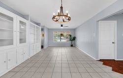 1305 E Colorado, Pearsall, TX 78061