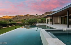 5922 E CHENEY Drive, Paradise Valley, AZ 85253