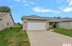 1715 Plover Road, Springfield, IL 62711