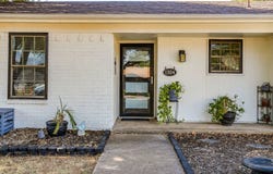 1304 Augusta Road, Benbrook, TX 76126