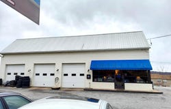 120 E MARKET, HELLAM, PA 17406