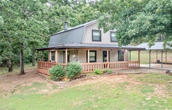 1000 Morgan LN, Muldrow, OK 74948