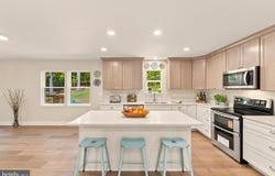 448 CEDAR Lane, BLUEMONT, VA 20135