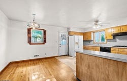 78 Garden St, Wood-Ridge Boro, NJ 07075-1924