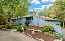 411 Cherry Brook Road, Canton, CT 06019
