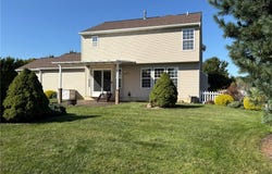 203 Rivers Edge Drive, Amherst, OH 44001