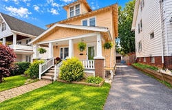 810 Sherman Place, Utica, NY 13502