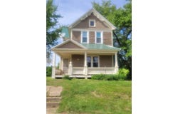 112 W Spring Street, Loyal, WI 54446