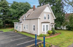 106 West Broadway, Derry, NH 03038