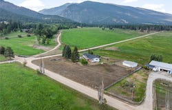 803 Indian Prairie Loop, Victor, MT 59875