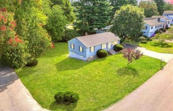 32 Henderson Circle, Salem, NH 03079