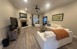 28 Docs Ln, Ellisville, MS 39437