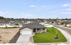 392 Rock Dove Loop, Twin Falls, ID 83301