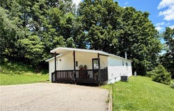 820 Maple Ct, Cranberry Twp, PA 16066