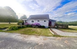 447 B Road, Houlton, ME 04730