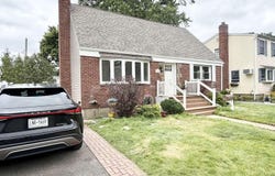 20 Iris Avenue, Merrick, NY 11566