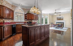 800 Sunset Mountain Drive, Chattanooga, TN 37421