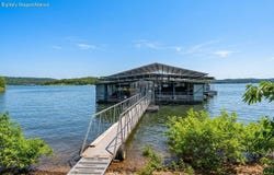 206 Red Wing Drive, Kimberling City, MO 65686
