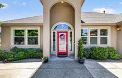 374 Leandra Lane, Eagle Point, OR 97524
