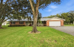 17501 LAKESHORE Road, LUTZ, FL 33558