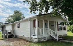 505 5th St., Carmi, IL 62821