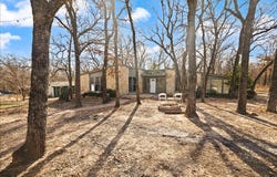 100 Sands Drive, Azle, TX 76020