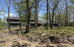 1097 Winrock Drive, Morrilton, AR 72110