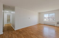 701 S Elmhurst Road, Des Plaines, IL 60016