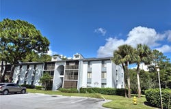 1344 PINE RIDGE Circle E, TARPON SPRINGS, FL 34688