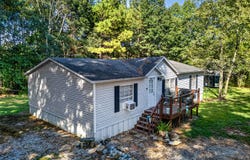 1183 Gumlog Road, Martin, GA 30557