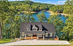 1765 Cove Pointe Rd, LaFollette, TN 37766