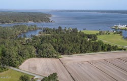 425 Griggs Road, Vandemere, NC 28587