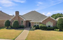 2416 Redfield Drive, Plano, TX 75025