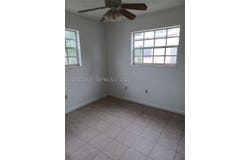 2330 Kingston Dr, Miramar, FL 33023