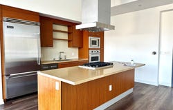 9 MacArthur Place, Santa Ana, CA 92707