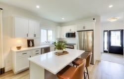 21 Salisbury Hill Blvd, Worcester, MA 01609