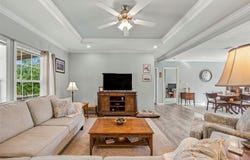 119 Fox Ln, Lockhart, TX 78644