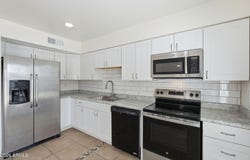 3427 E HELENA Drive, Phoenix, AZ 85032