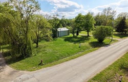 808 Lincoln Ave, Pacific Junction, IA 51561